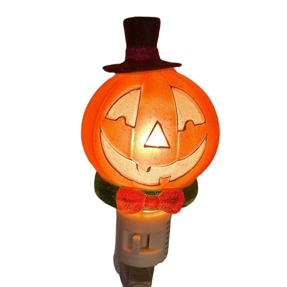 PUMPKIN NIGHT LIGHT